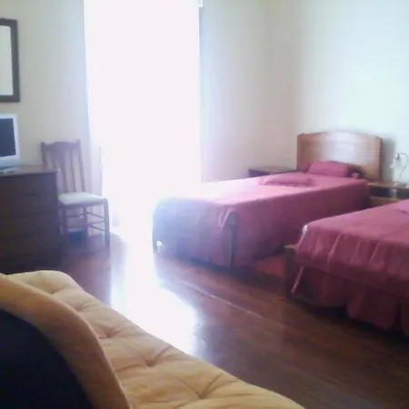 Hospedaria Jomafreitas 2* Πόντα Ντελγκάντα